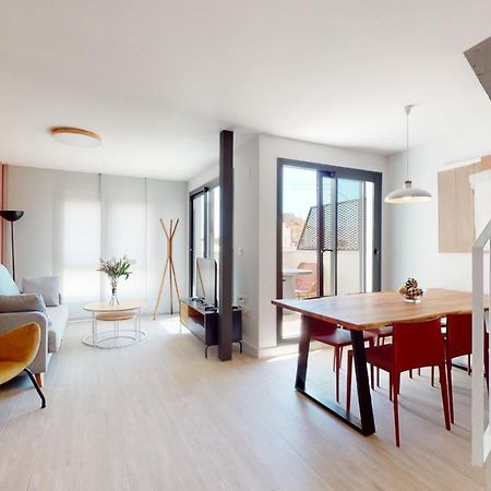 Alicante Colorful Penthouse Center 5A ภายนอก รูปภาพ